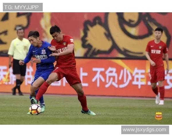 上海申花与天津权健激战正酣谁能在中超赛场笑到最后