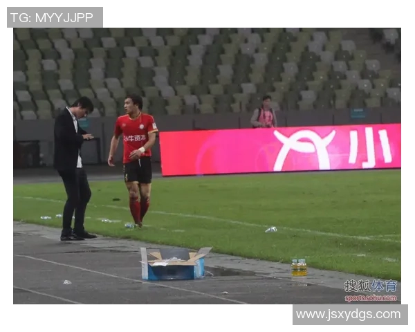 新疆队与青岛队激战正酣比赛结果引发球迷热议与期待